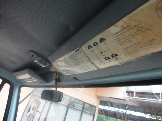 ขายรถบรรทุก 10ล้อดั้มพ์ 2เพลา ISUZU ROCKY 240แรงม้า นางฟ้าแท้