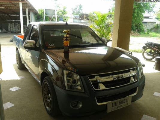 ขายดาวน์ครับ D MAX ปี2o11