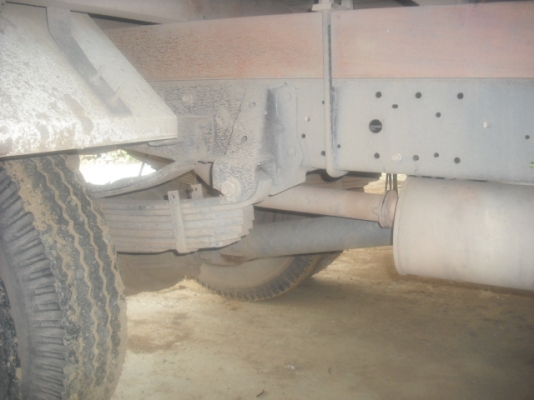 ขายรถบบรทุก 6ล้อ npr  145  แรงม้า