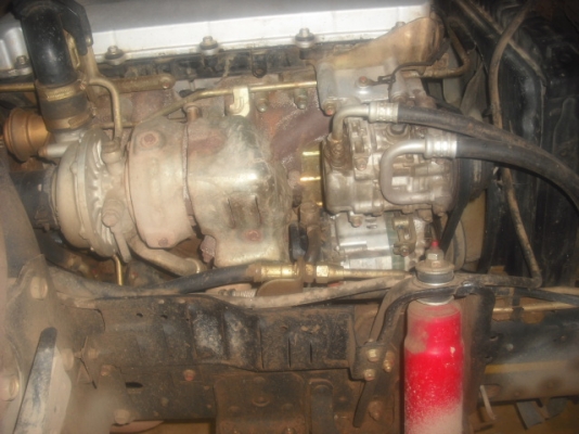 ขายรถบบรทุก 6ล้อ npr  145  แรงม้า