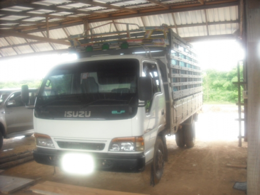 ขายรถบบรทุก 6ล้อ npr  145  แรงม้า