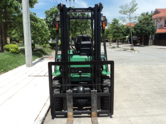 ฟอร์คลิฟท์ มิตซูบิชิ Grendia ขนาด 2.5 ตัน เสา 3 เมตร สนใจ 081-3535-948