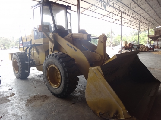 ขายด่วน  รถตัก KOMATSU  WA300- 1  พร้อมใช้งาน  สภาพดีมาก