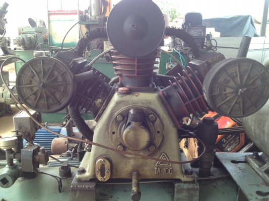 ขายปั้มลม SANCO ขนาด 20 แรง สภาพสวยมากๆ พร้อมใช้งาน ราคาไม่แพง