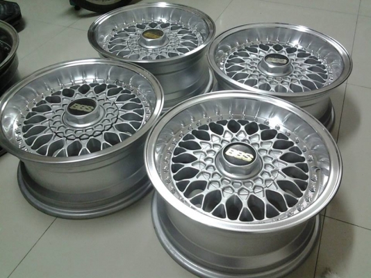 BBS 6รู139.7 ขอบ15กว้าง7นิ้ว