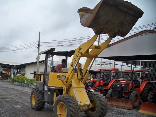 ขายรถตักเอวอ่อน KOMATSU WA80-3 ขายรถตักเอวอ่อน KOMATSU WA80-3