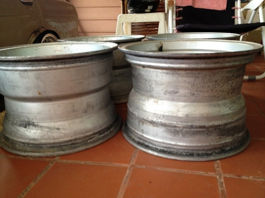 ***ปรับราคา***ขายล้อหยดน้ำขอบ 15x10 ใส่ 6 รู คู่ละลาย ออฟลึกมากก