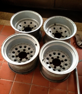 ***ปรับราคา***ขายล้อหยดน้ำขอบ 15x10 ใส่ 6 รู คู่ละลาย ออฟลึกมากก