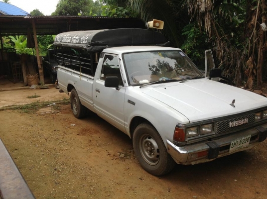 ขาย Nissan SD23 เครื่องดี คัสซีสวย อยู่ บ้านหัวดง อ.ลับแล ( คุณ เอกชัย จ.น่าน มัดจำแล้ว )