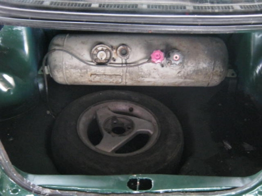 นิสสัน EX SAL00N ปี93 แก๊สLPGตามสภาพ สีสวย เอกสารชุดพร้อมโอน29000ต่อรองได้