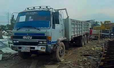 ขายอีซูซุ10ล้อ 1 เพลา ไม่ดั๊ม ราคา 450,000 บาท