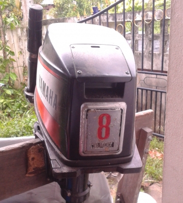 เครื่องเรือเอาท์บอร์ด 8 HP. YAMAHA เครื่องเรือเอาท์บอร์ด 8 HP. YAMAHA