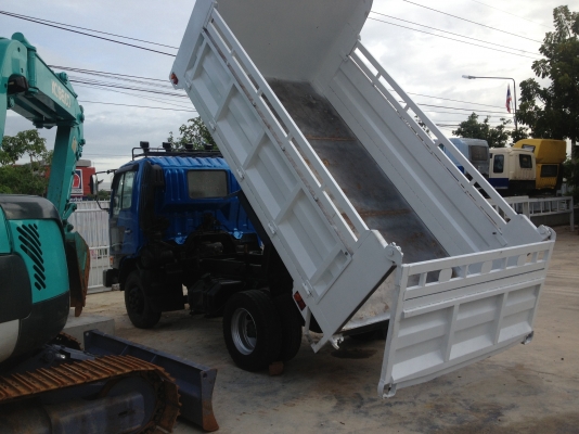 ขาย6ล้อดั้ม HINO สมอ เครื่องJO7Cพร้อมดั้ม ดั้มนอก4ตัน กระบะต่อใหม่ กระบะยาว3.7เมตร กว้าง2.15เมตร สูง9.60CM เอกสารอินวอย์ ใบขน ใบคุม 795,000บาท สนใจติดต่อ 086-0801238