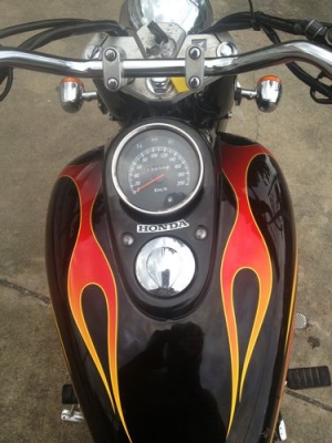HONDA PHANTOM200CC FIRE EDITIONรถบ้านมือเดียวสวยกริ้บไร้ที่ติพร้อมใช้งานเดิมๆทุกจุด