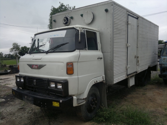 ขายรถ HINO KM350 เครื่องเดิม ตู้แห้ง  ไม่มีทะเบียน รถพร้อมใช้งาน