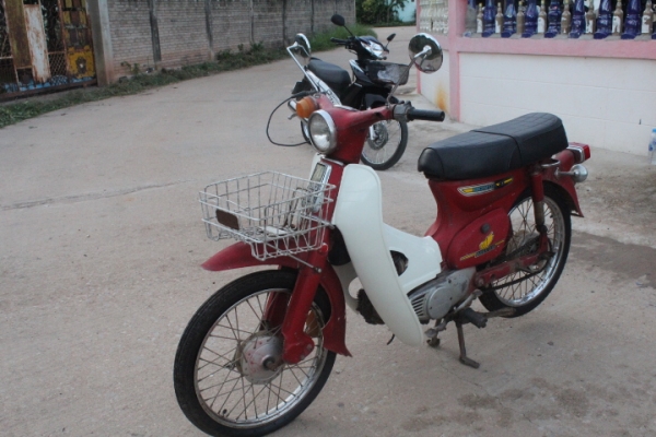 C70K3 แท้ๆมีทะเบียนพร้อมชุดโอนภาษีเต็มสภาพเดิมขายถูกมาก13800บาท