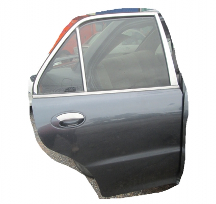 ขายประตู 4 บาน ของครบ ๆๆ สภาพสวยๆๆ