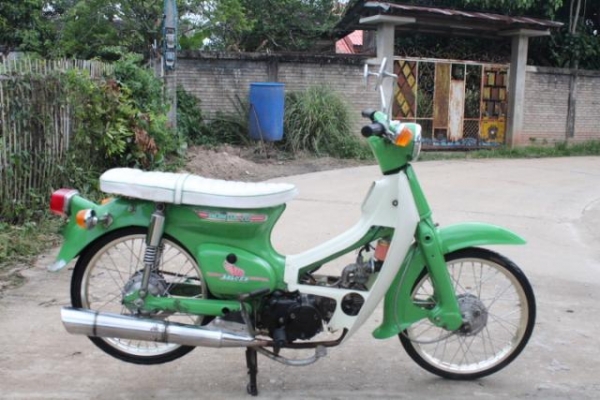 C70แปลงเครื่องเวฟ100โครงมีทะเบียนพร้อมชุดโอนขาย12800บาท