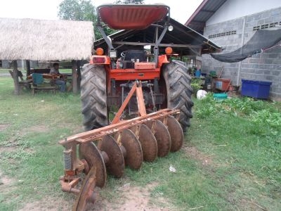 ขายรถไถคูโบต้า รุ่น 5000 เครื่องแน่น ปั้มดี เกียร์ดี สภาพพร้อมใช้ ขายรถไถคูโบต้า รุ่น 5000 เครื่องแน่น ปั้มดี เกียร์ดี สภาพพร้อมใช้