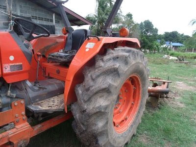 ขายรถไถคูโบต้า รุ่น 5000 เครื่องแน่น ปั้มดี เกียร์ดี สภาพพร้อมใช้ ขายรถไถคูโบต้า รุ่น 5000 เครื่องแน่น ปั้มดี เกียร์ดี สภาพพร้อมใช้