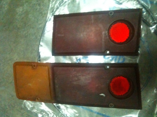 ขายรถตู้เป็นอะไหล่ LiteAce Km20 ไม่มีเครื่องและเกียร์ 9,900 บาท