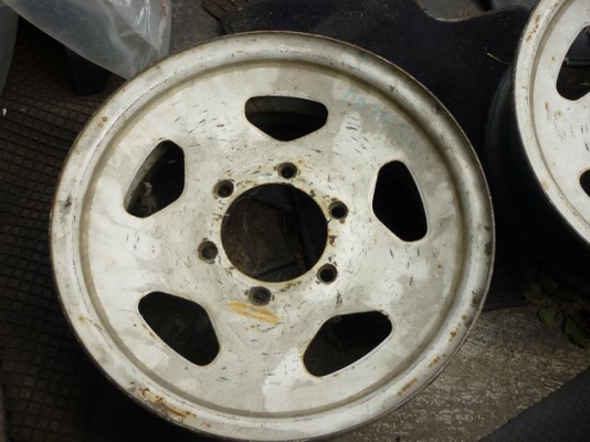 กะทะ 6 รู ราคาธงฟ้า กะทะ 6 รู ราคาธงฟ้า