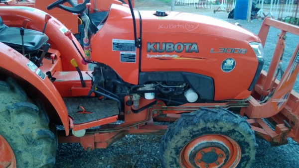 จองวันนี้ ลด 10,000 บาท KUBOTA L3008 รถไร่แห้งสุดๆ คุณภาพเยี่ยม พร้อมผานหลังและดันดินหน้า จองวันนี้ ลด 10,000 บาท KUBOTA L3008 รถไร่แห้งสุดๆ คุณภาพเยี่ยม พร้อมผานหลังและดันดินหน้า