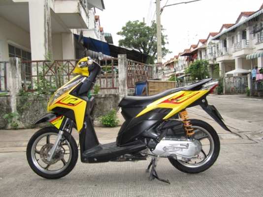 ยังไงก็ขาย click iปี51 รถบ้านถูกๆชุดโอนครบ