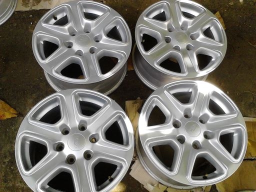 ล้อแม็กกะบะถอดป้ายแดงหลายรุ่นFord Triton Navara Mazda Captiva