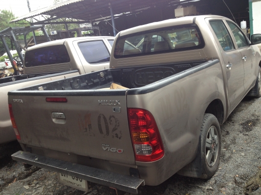 ขายด่วน!!! toyota vigo 2.5E ปี 07 4ประตู สภาพสวยพร้อมใช้งาน