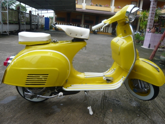 ขายเวสป้า150 สีเหลือง- อิตาลี/ทะเบียนโอน+ภาษีเต็ม