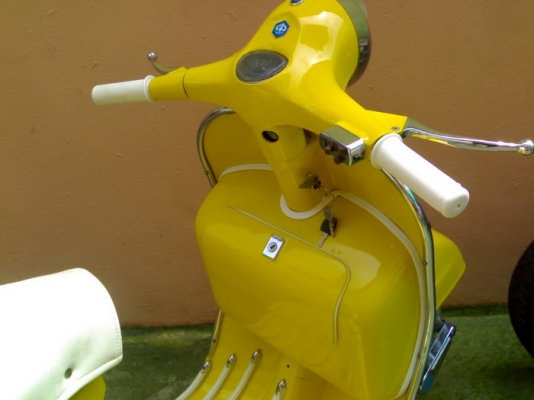 ขายเวสป้า150 สีเหลือง- อิตาลี/ทะเบียนโอน+ภาษีเต็ม