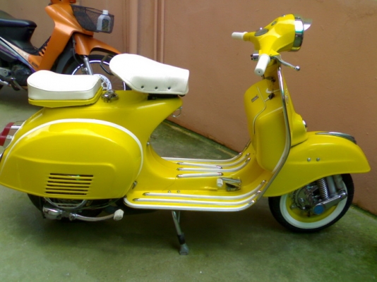 ขายเวสป้า150 สีเหลือง- อิตาลี/ทะเบียนโอน+ภาษีเต็ม