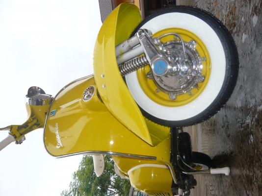 ขายเวสป้า150 สีเหลือง- อิตาลี/ทะเบียนโอน+ภาษีเต็ม