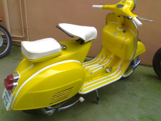 ขายเวสป้า150 สีเหลือง- อิตาลี/ทะเบียนโอน+ภาษีเต็ม