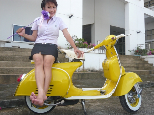 ขายเวสป้า150 สีเหลือง- อิตาลี/ทะเบียนโอน+ภาษีเต็ม