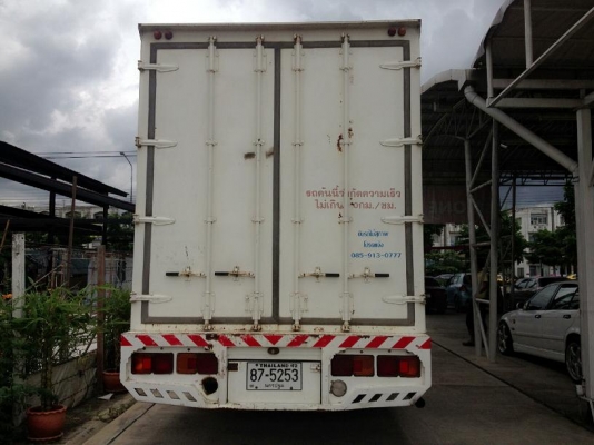 HINO รถบรรทุก6ล้อ ปี2005 ตู้บรรทุกนร.5700กกประตู4 บาน รถสวยเครื่องดีสภาพพร้อมใช้งานค่ะ