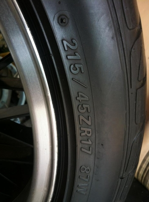 ขายล้อขอบ17 5รู120 ของเยอรมันพร้อมยาง 1ชุดสภาพดี 9000 ขายล้อขอบ17 5รู120 ของเยอรมันพร้อมยาง 1ชุดสภาพดี 9000