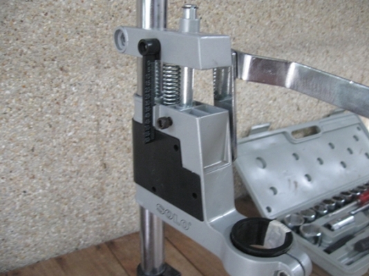 ขายแท่นจับสว่านมือเป็นสว่านแทน SOLO