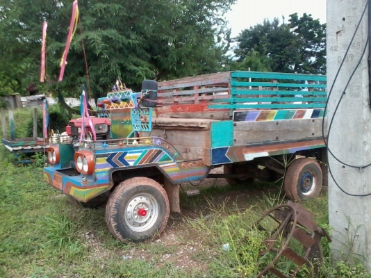 ขายไม่แพง อีแต๋นน้อยๆ พร้อมเครื่องคูโบต้า 11 แรง โทร 081-0745778 ลุงโหนกรับสายจ้า