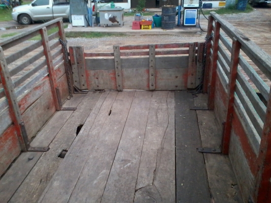 ขายไม่แพง อีแต๋นน้อยๆ พร้อมเครื่องคูโบต้า 11 แรง โทร 081-0745778 ลุงโหนกรับสายจ้า