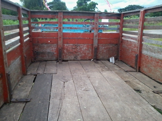 ขายไม่แพง อีแต๋นน้อยๆ พร้อมเครื่องคูโบต้า 11 แรง โทร 081-0745778 ลุงโหนกรับสายจ้า