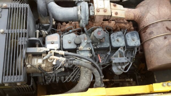 ต้องการขายรถแบคโฮ KOMATSU PC200-7 ต้องการขายรถแบคโฮ KOMATSU PC200-7