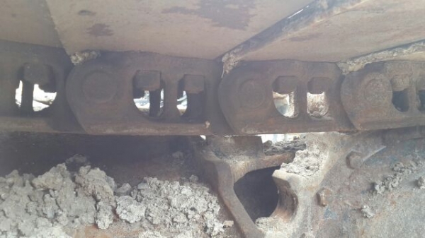 ต้องการขายรถแบคโฮ KOMATSU PC200-7 ต้องการขายรถแบคโฮ KOMATSU PC200-7