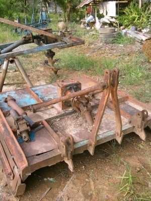 ที่ตัดหญ้า FORD