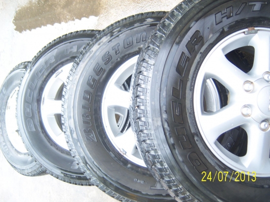 แม็กซ์ พร้อมยาง 265 70 16 ปี10