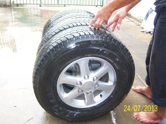 แม็กซ์ พร้อมยาง 265 70 16 ปี10