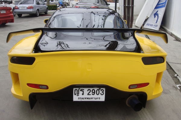 รถยนต์ รถยนต์