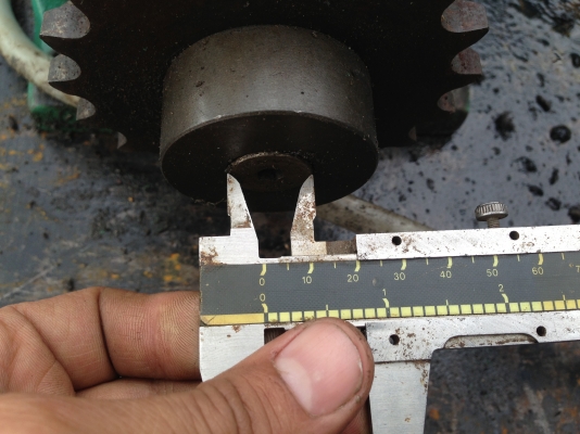 ขายมอเตอร์เกียร์ Leroy Somer ขนาด 1/2 HP. 380 V มีระบบเบรคในตัว อัตราทด 26:1 สภาพสวย พร้อมใช้งาน ขายมอเตอร์เกียร์ Leroy Somer ขนาด 1/2 HP. 380 V มีระบบเบรคในตัว อัตราทด 26:1 สภาพสวย พร้อมใช้งาน