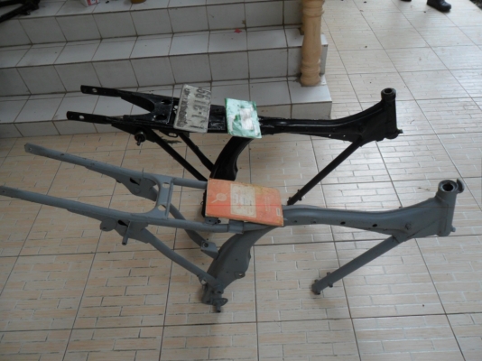 ขายโครง wing125 - GL100 มีทะเบียน อะไหล่อีกนิดหน่อย